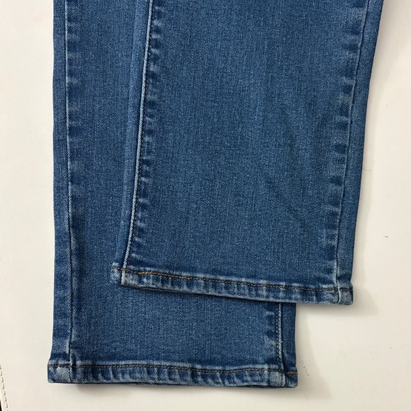 Levi's Perfectly Slimming 512 Skinny Leg Blue Jeans $59 - Picture 9 of 11